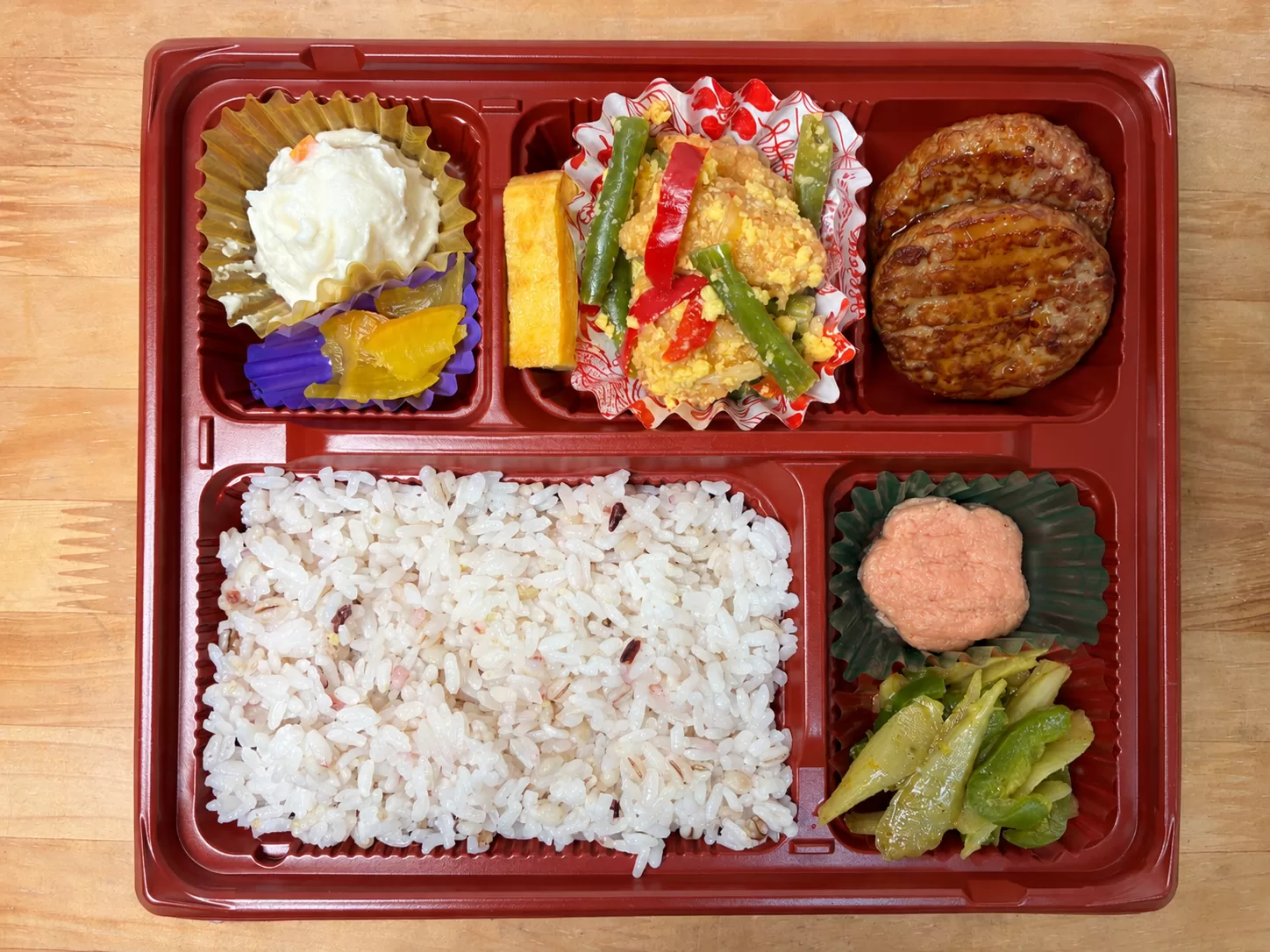 日替わり弁当　昼 就労支援用弁当の商品画像