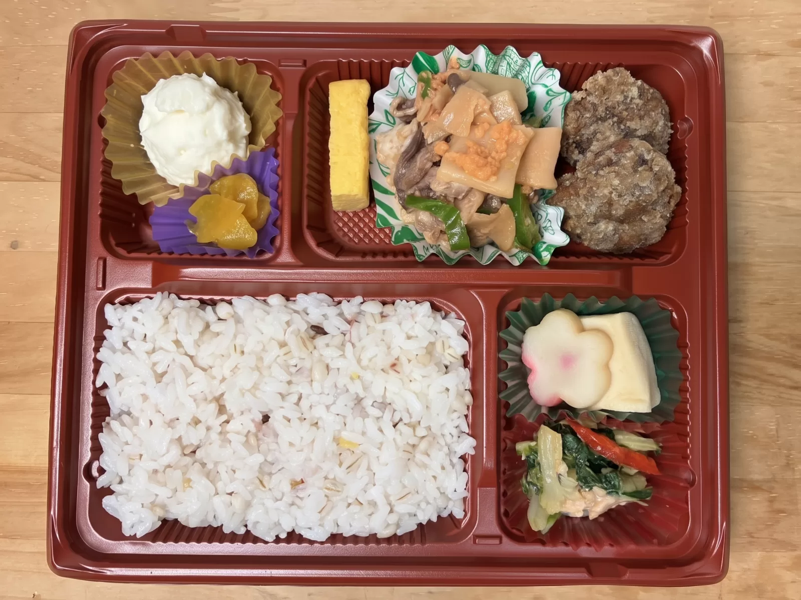 日替わり弁当　昼 就労支援用弁当の商品画像